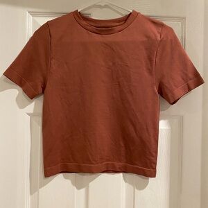 Women's Slim Fit Short Sleeve Seamless Baby T-Shirt Medium